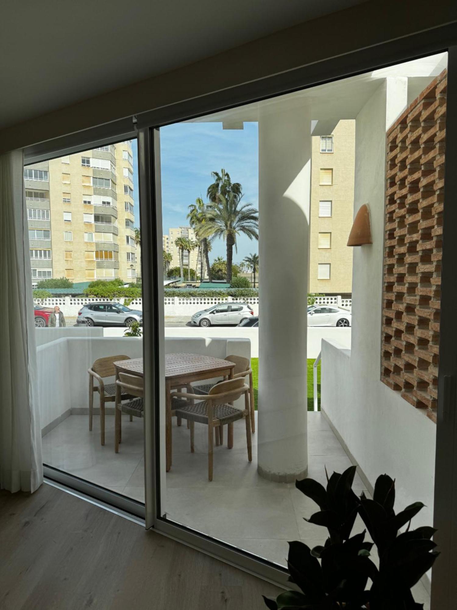 Reyes Catolicos Premium Beach, Playa Urbanova, อาลิกันเต ภายนอก รูปภาพ
