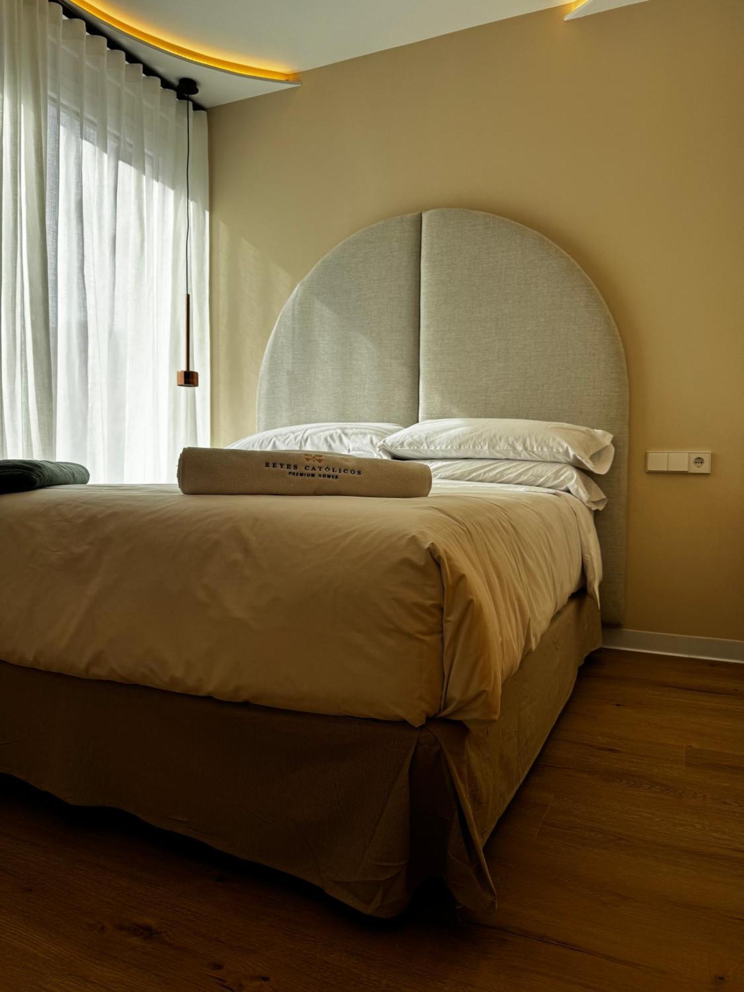 Reyes Catolicos Premium Beach, Playa Urbanova, อาลิกันเต ภายนอก รูปภาพ